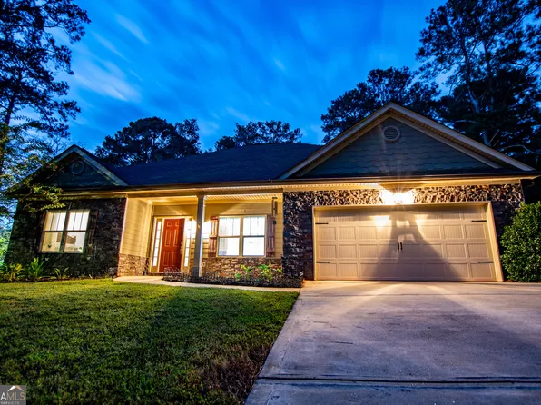 155 Camp Dr, Carrollton, GA 30117