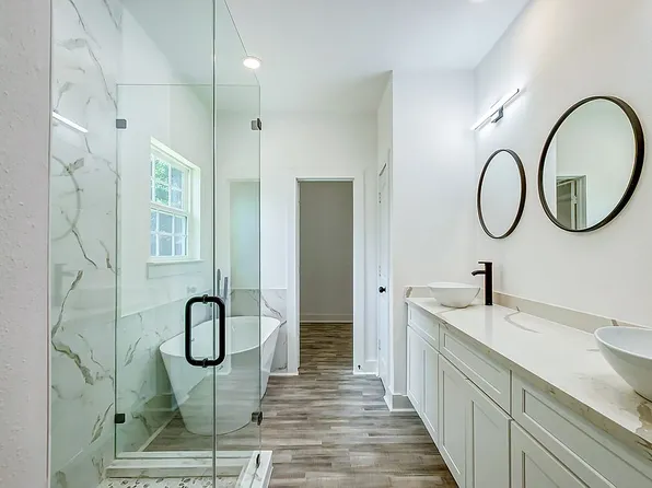 6832 Avenue T, Houston, TX 77011