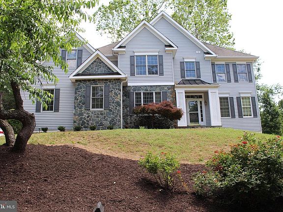 3rd image of 2003 Merrimac Dr
