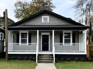 111 W 48th St #A, Savannah, GA 31405