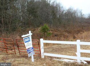 Rose Marie Dr, Rhoadesville, VA 22542