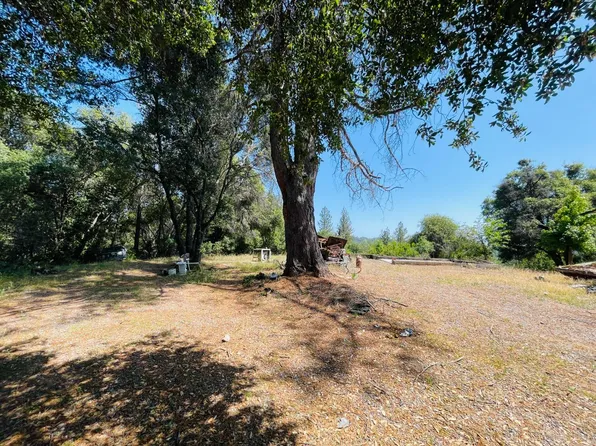 6481 Dark Canyon Rd, Placerville, CA 95667