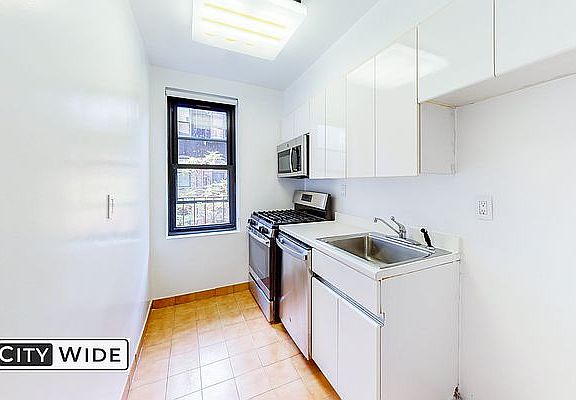 3rd image of 436-442 E 81st St #3J
