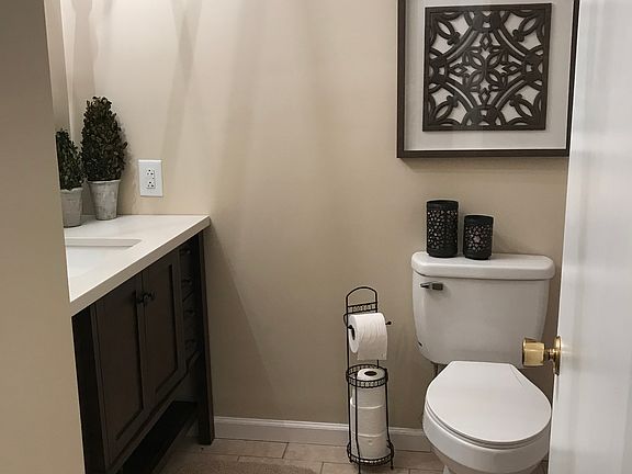 4th image of 4301 Chesterfield Ave