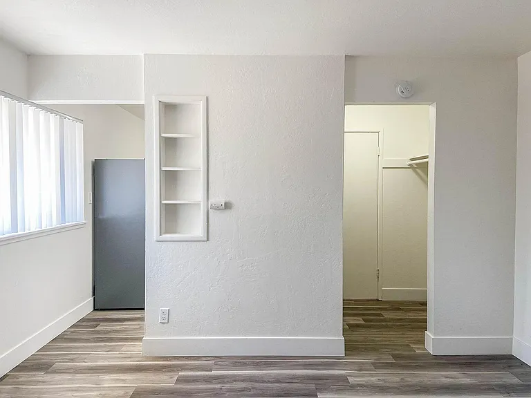 Carlson Drive Apartments — Photo 26