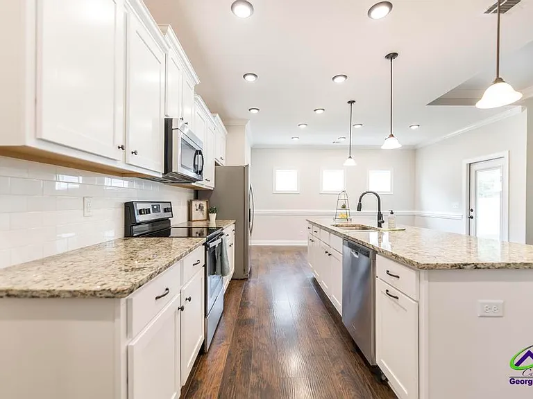 605 Adirondac Way — Photo 13