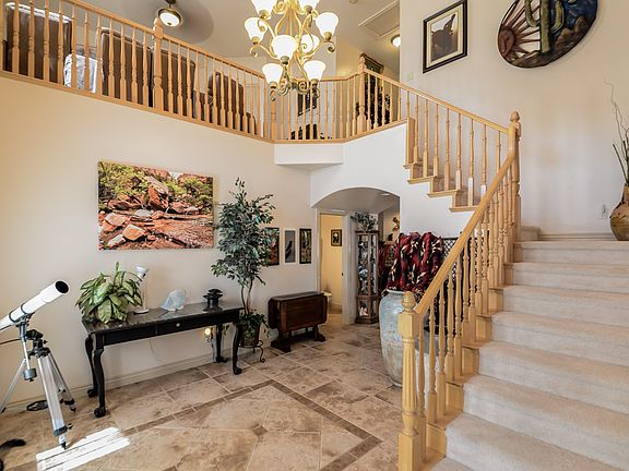 4th image of 307 S Puerto Dr