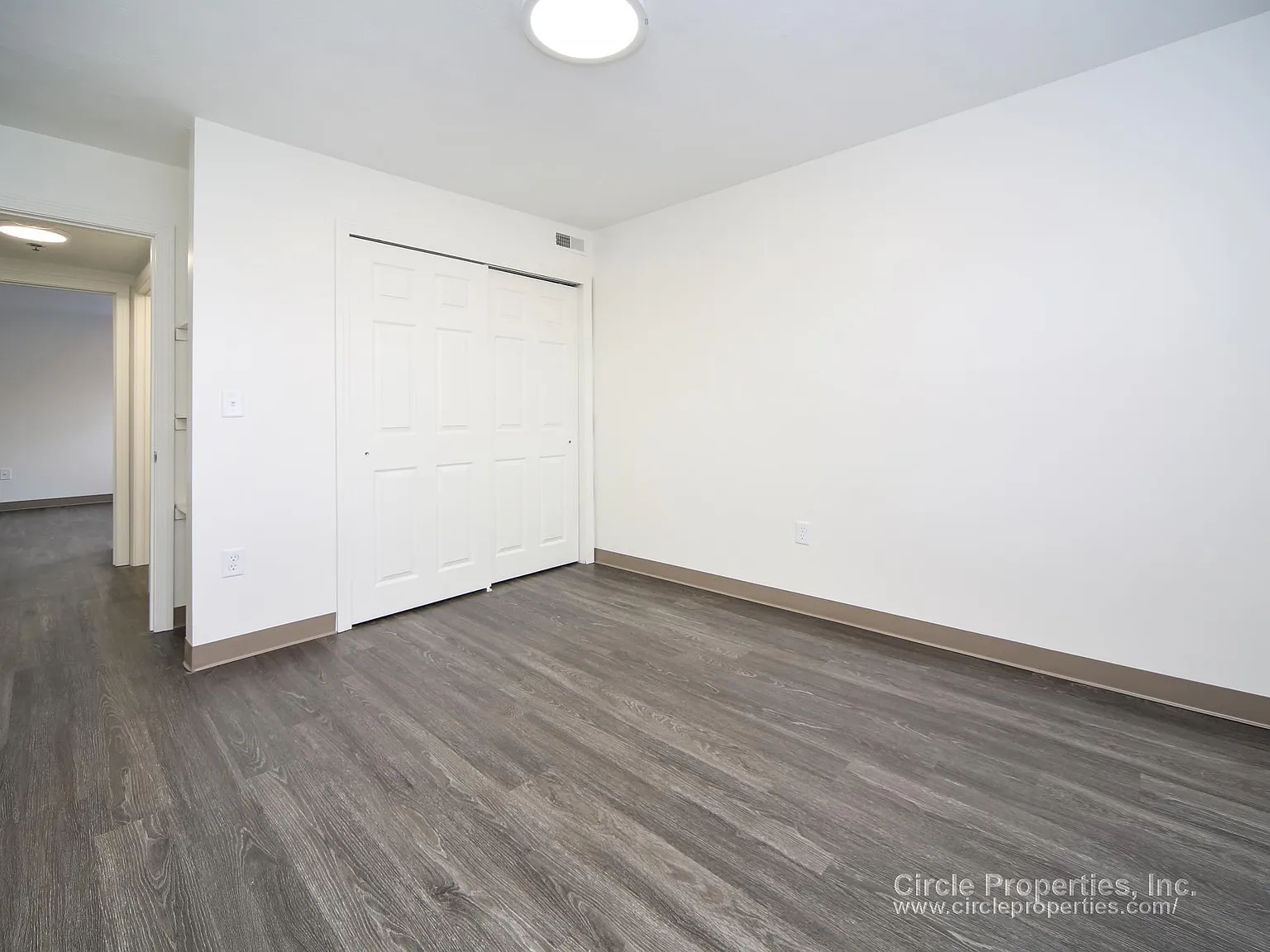 2 bed, 100 sqft, $3,850 — Photo 4