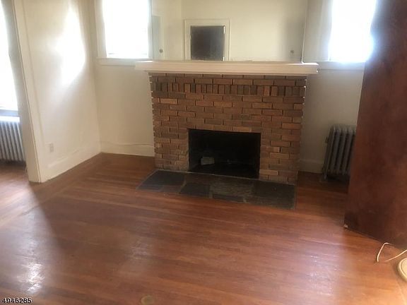 2nd image of 558 So Clinton St