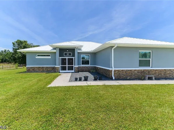 40200 Little Farm Rd, Punta Gorda, FL 33982