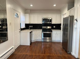 11231 179th St, Jamaica, NY 11433