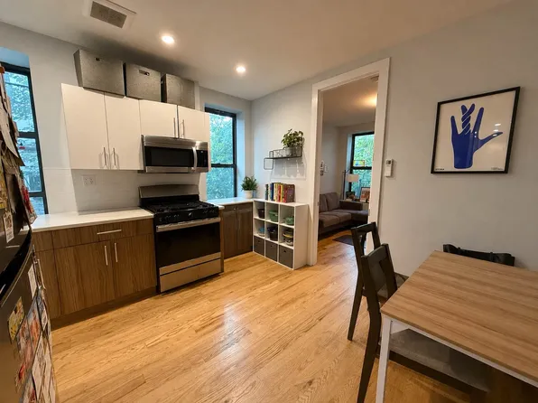 565 Saint John's Place image 1 of 8