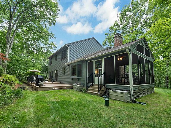 3rd image of 36 Tonga Drive