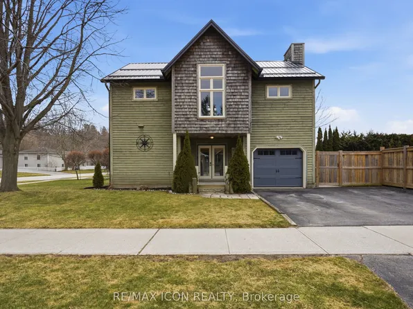 318 Selbourne Dr, Central Elgin, ON N5L 1B1