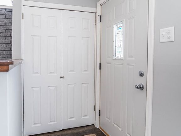 2nd image of 17591 Dolores St
