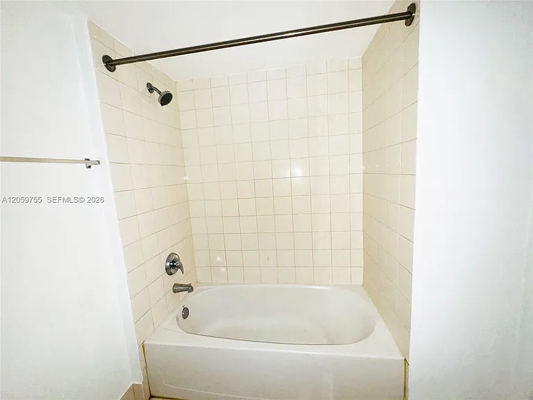 2101 Brickell Ave #801 — Photo 8
