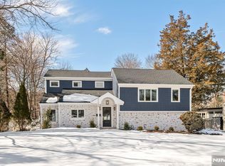35 Lloyd Rd, Ho Ho Kus, NJ 07423