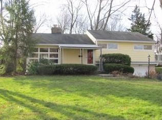 1704 E Circle Dr, Bloomington, IN