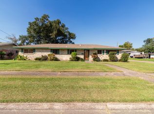 404 Dewald Ln, Lake Charles, LA 70605