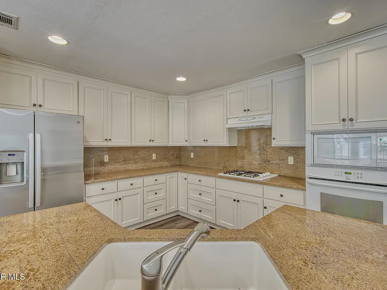 Cherry Creek Cir — Photo 11