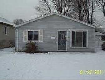 1st image of 27057 Brush St