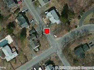 35 Inman St, Hopedale, MA 01747