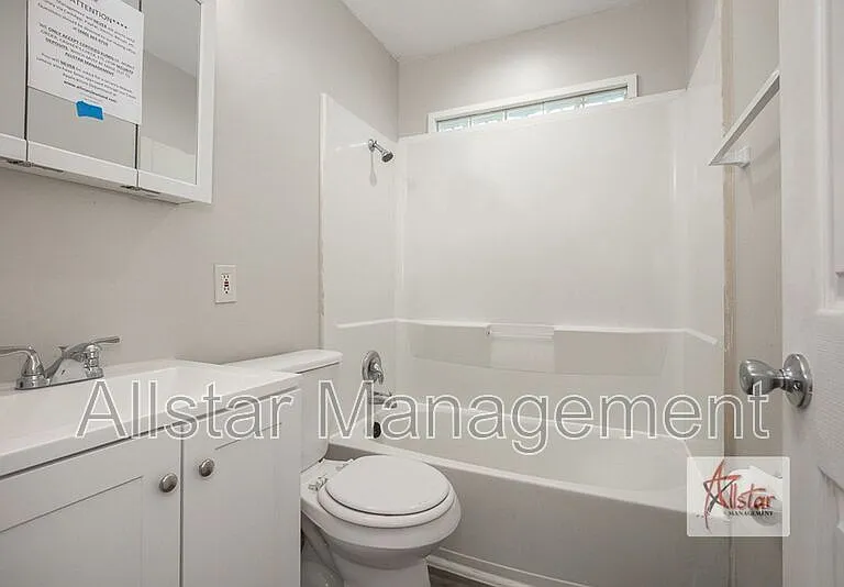 8958 Woodridge Ln — Photo 9