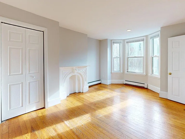 206 Princeton St #3 — Photo 7