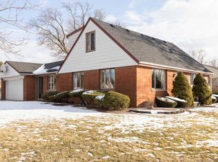 8335 Merrimac Ave, Burbank, IL