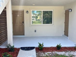 101 Hogan Rd #B, Satellite Beach, FL 32937