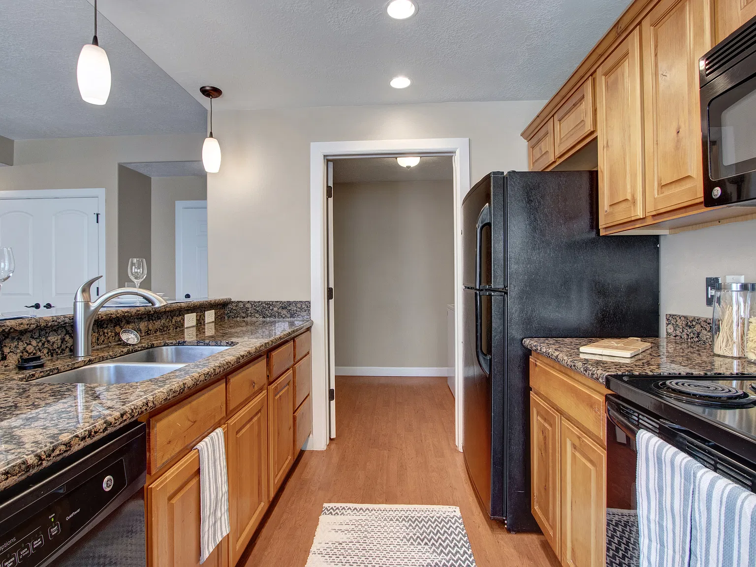 Bridges Apartment Homes — Photo 2