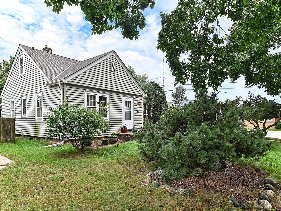 1st image of 3852 S 5th STREET