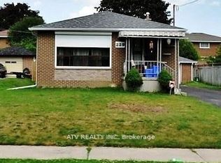 229 Wilson Rd N, Oshawa, ON L1G 6E3