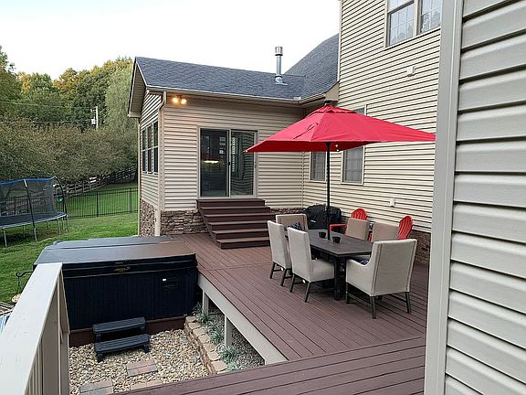 2nd image of 8019 Frederick John St