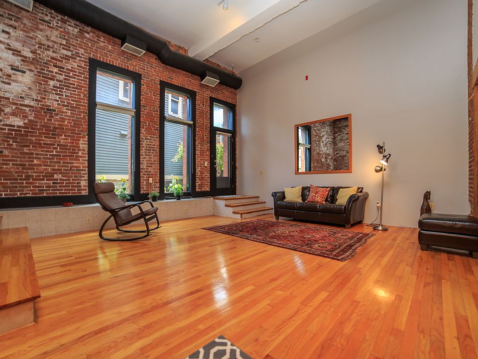 1st image of 28 Seaverns Ave #12