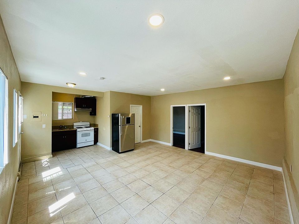 1st image of 1738 Junipero Ave #C