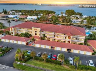 300 S Banana River Blvd APT 205, Cocoa Beach, FL 32931