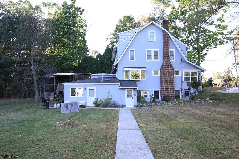 1st image of 566 Darlington Ave