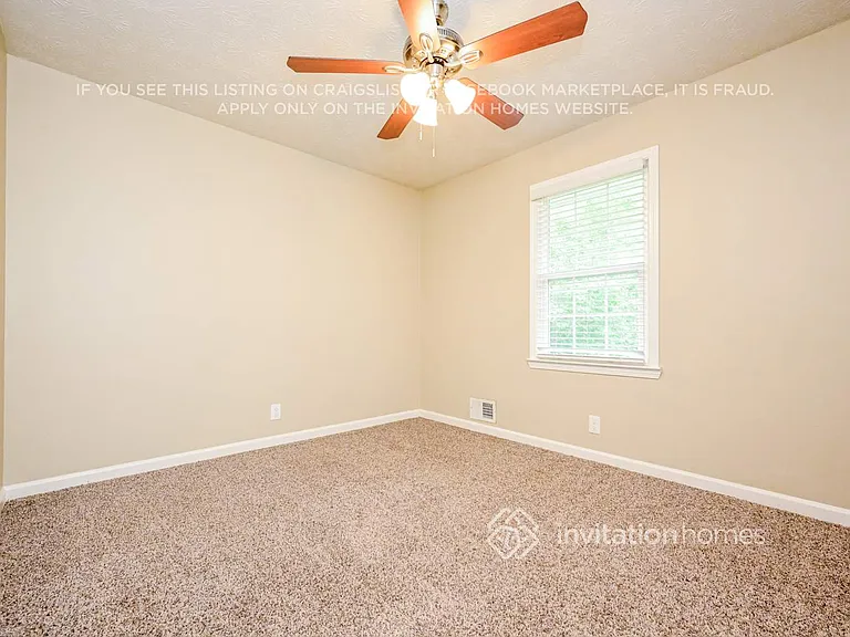 734 Shoreline Trl SE — Photo 12