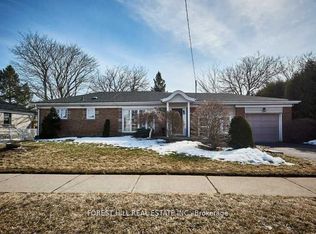 99 Switzer Dr, Oshawa, ON L1G 3J5