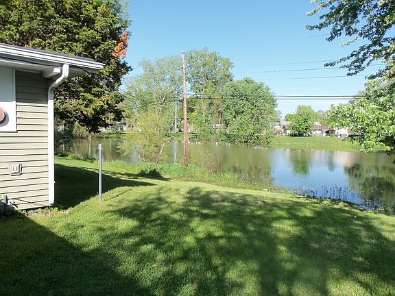 4th image of 746 Whitehall Dr