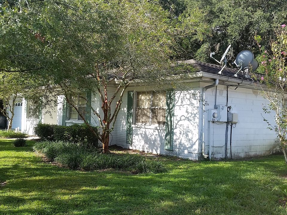 1st image of 13510 Greenleaf Dr