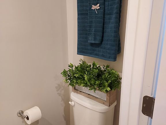 1/2 BATH DOWNSTAIRS