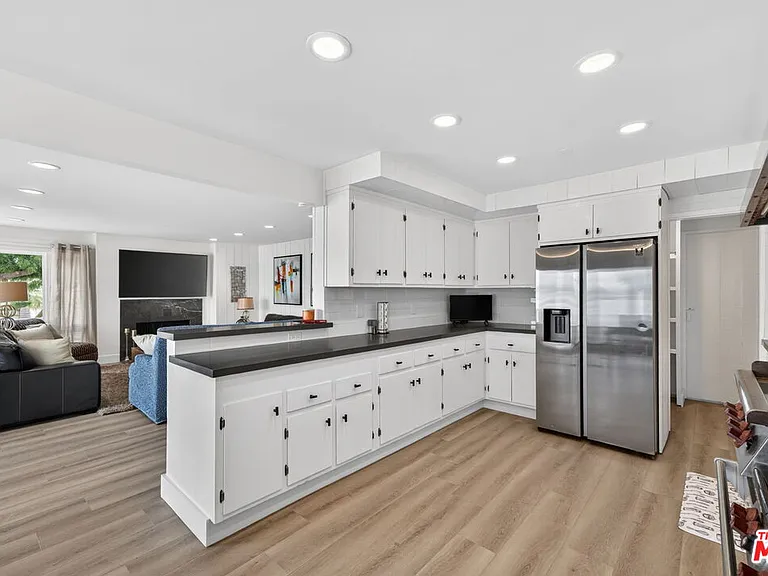 6819 E Ocean Blvd — Photo 15
