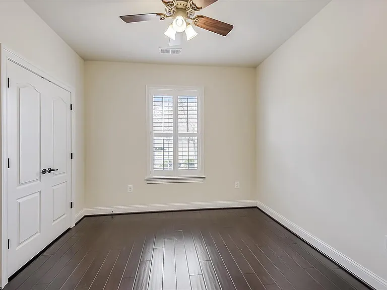 5815 New Berne Rd — Photo 24