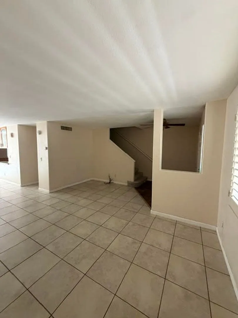 3 Bed home in Spinnaker Bay — Photo 3