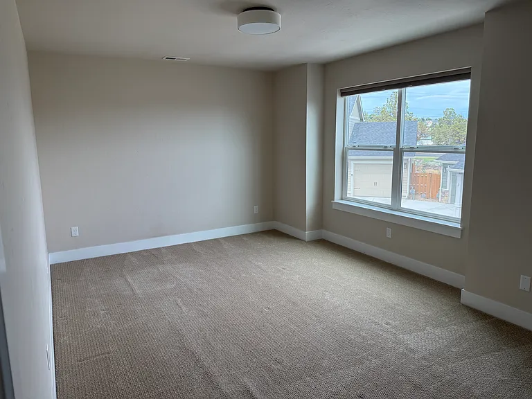 2755 SW Greens Blvd #16 — Photo 42