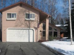17535 Kiloana Ct, Eagle River, AK 99577
