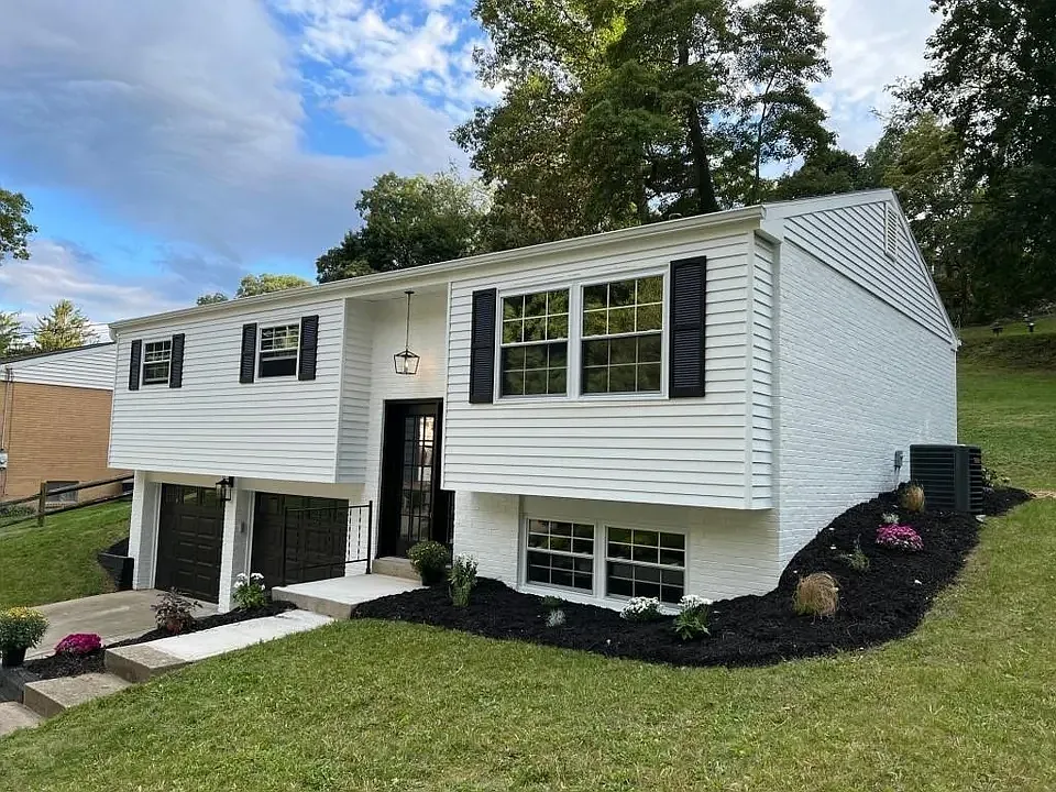 3 bed, 2.5 bath, 1340 sqft, $2,550 — Photo 3