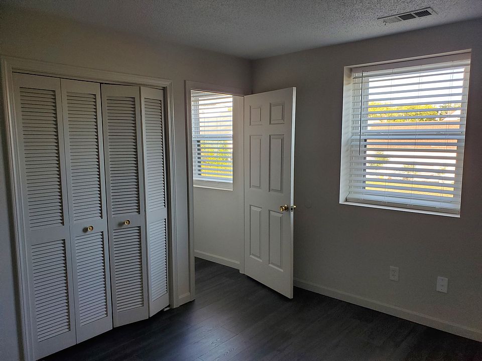 2nd image of 46 S Cherry St APT 222